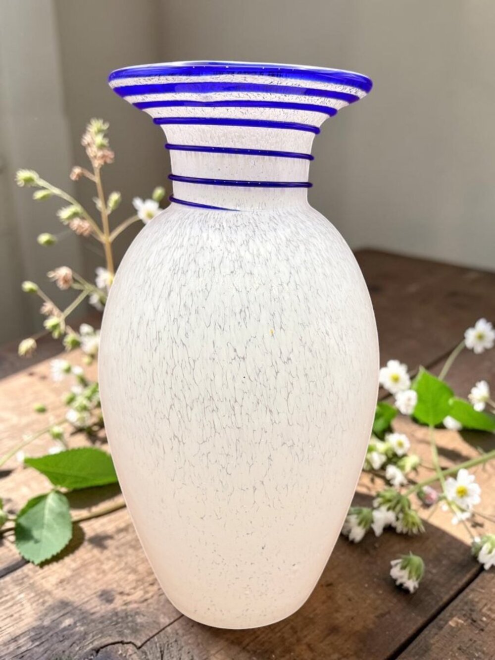 VTG hand blown Norcrest art Glass Vase White w/ Cobalt Blue Rim 8.5”